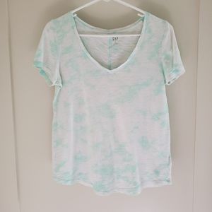 Gap Tie Dye Green and White T-shirt